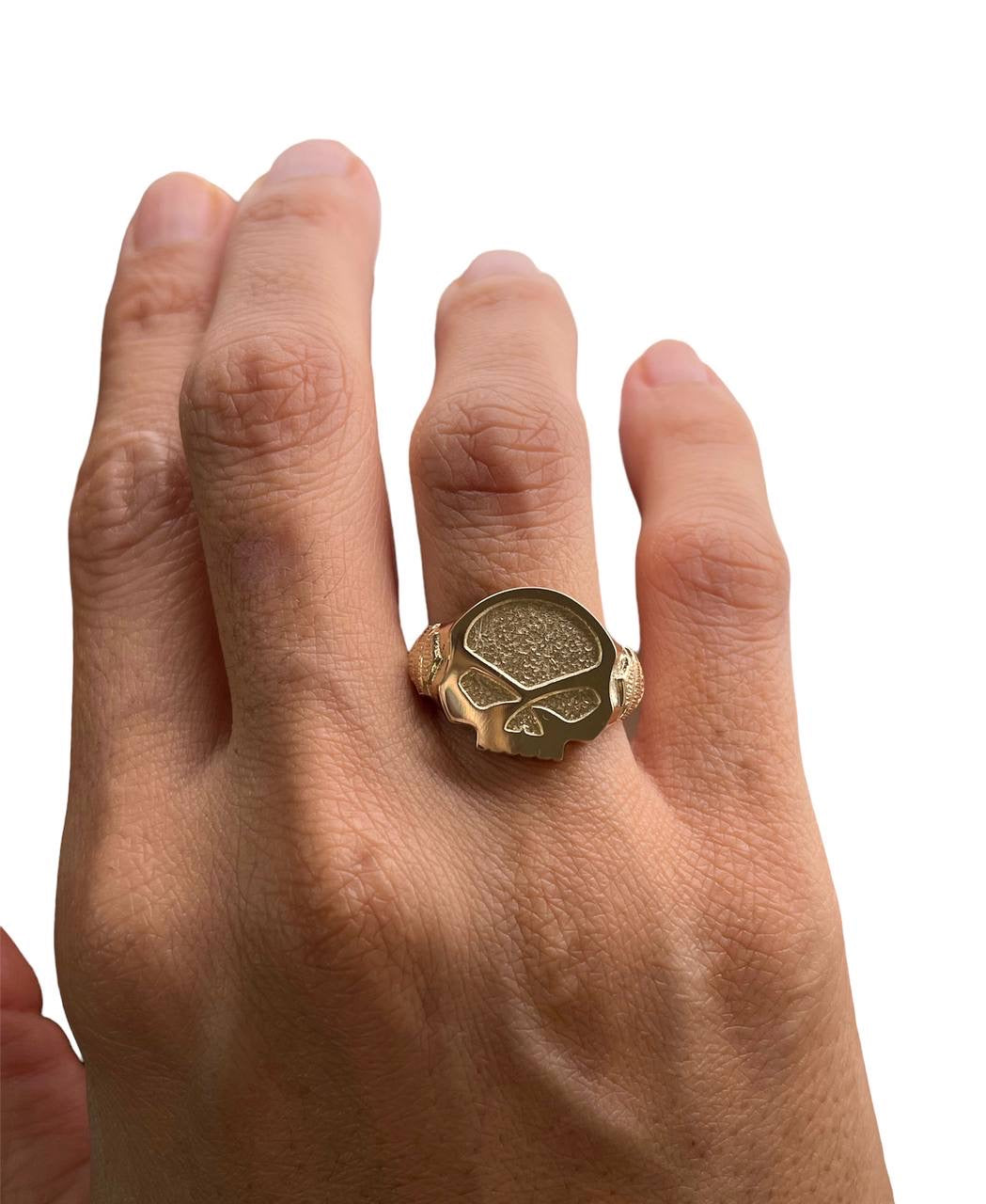 14k Solid Yellow Gold  Skull Mens Bikers Ring 12.1 Grams