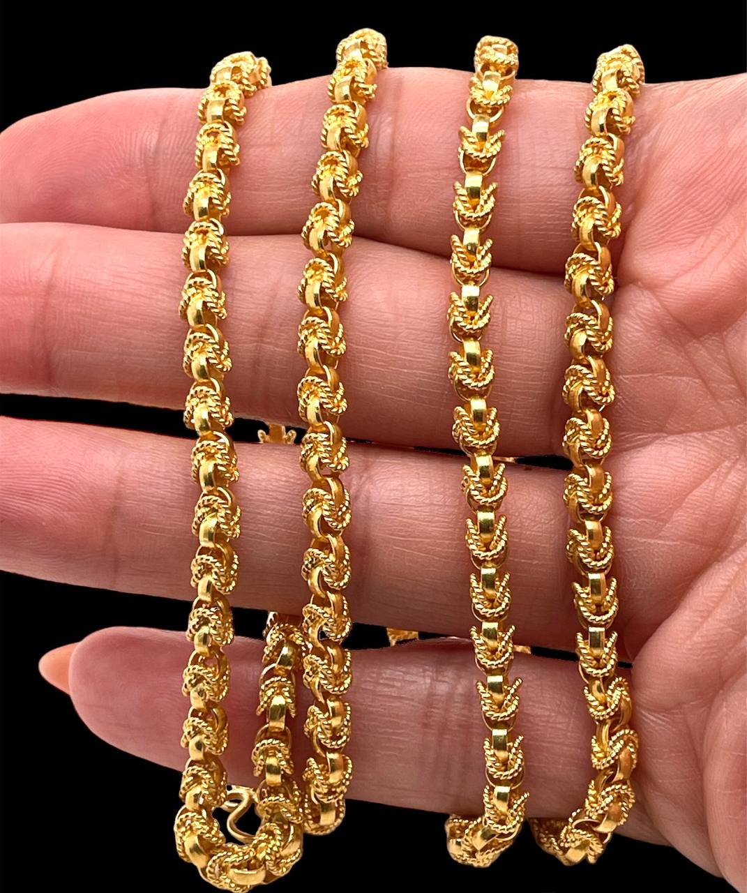 Vintage Hand made 18k Solid Yellow Gold Yazdi Chain Necklace 31 in 60.2 grams
