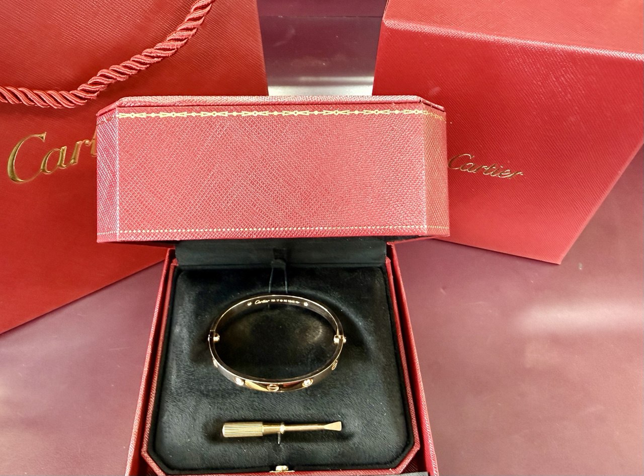 Cartier Love Bracelet 4 Diamonds 18k Rose Gold Size 17