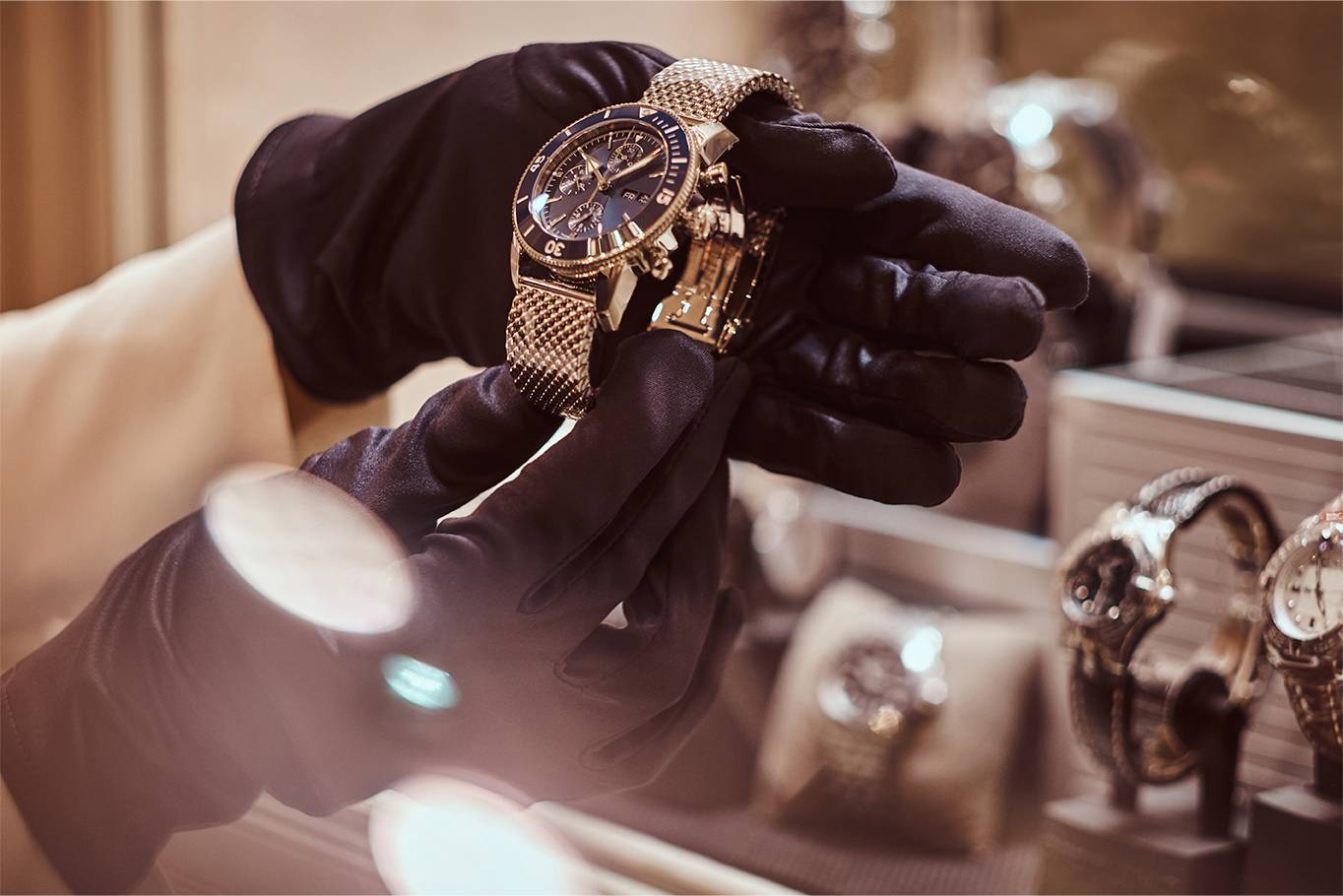 Luxury Gold Watches: Are They Worth the Investment?