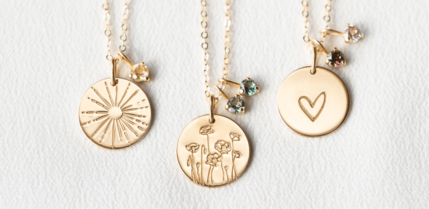 Personalized Jewelry: Create Meaningful Style