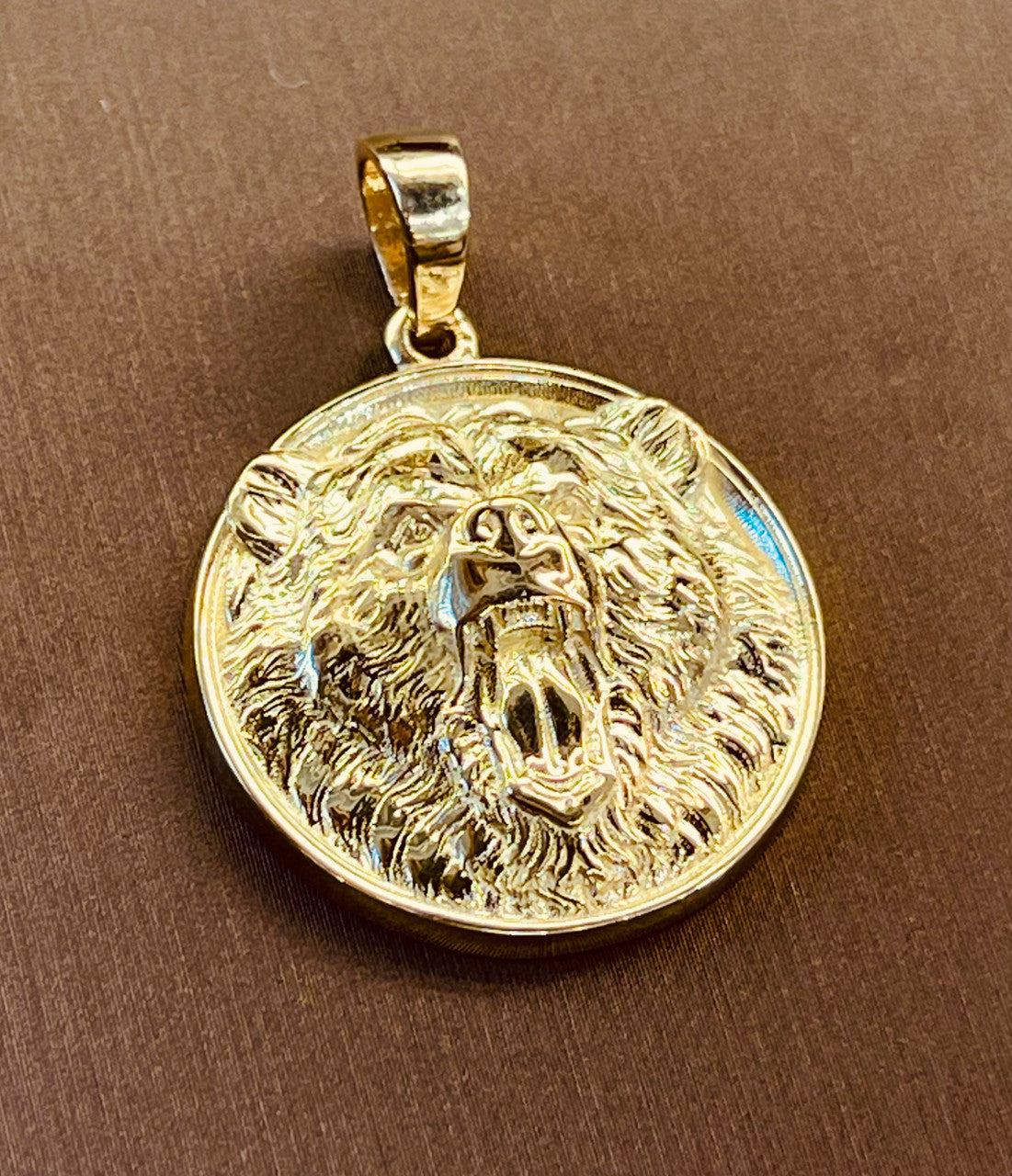 14K Solid Yellow Gold Bear Head Face Pendant Charm Medallion 13.6 Grams 1.25"