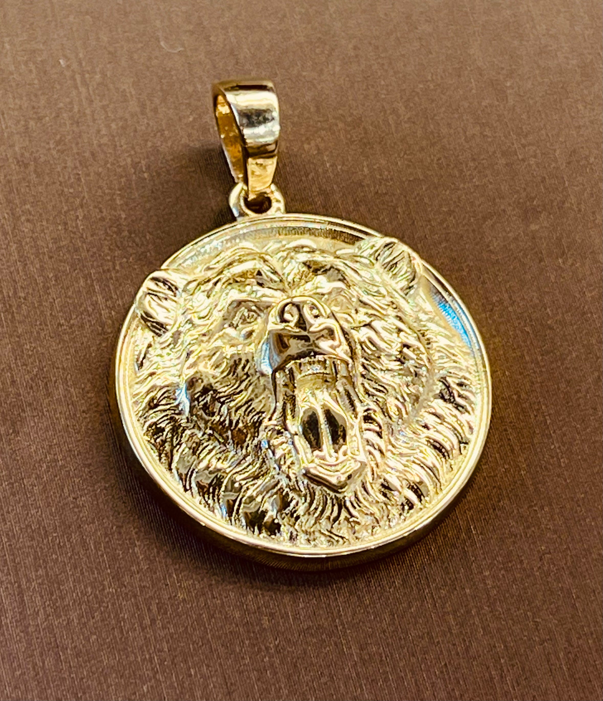 14K outlet Solid Yellow Gold Pendant.