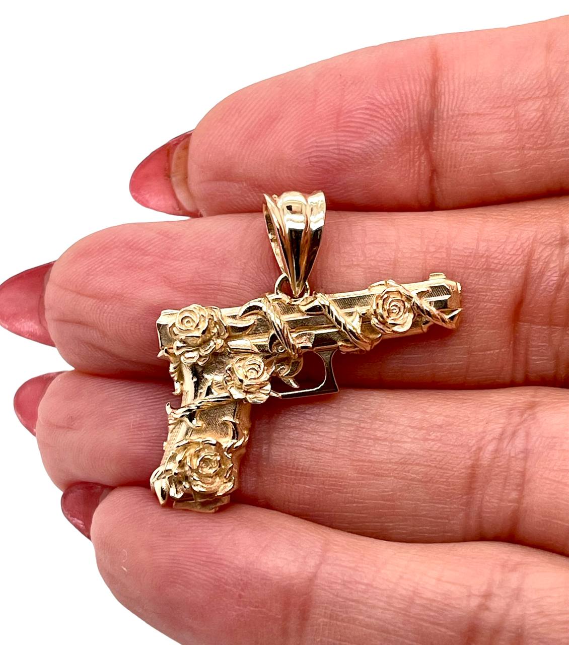 Custom made Mens 14K Solid Yellow Gold Hand Gun and Roses Pistol Pendant 9.4 Gr