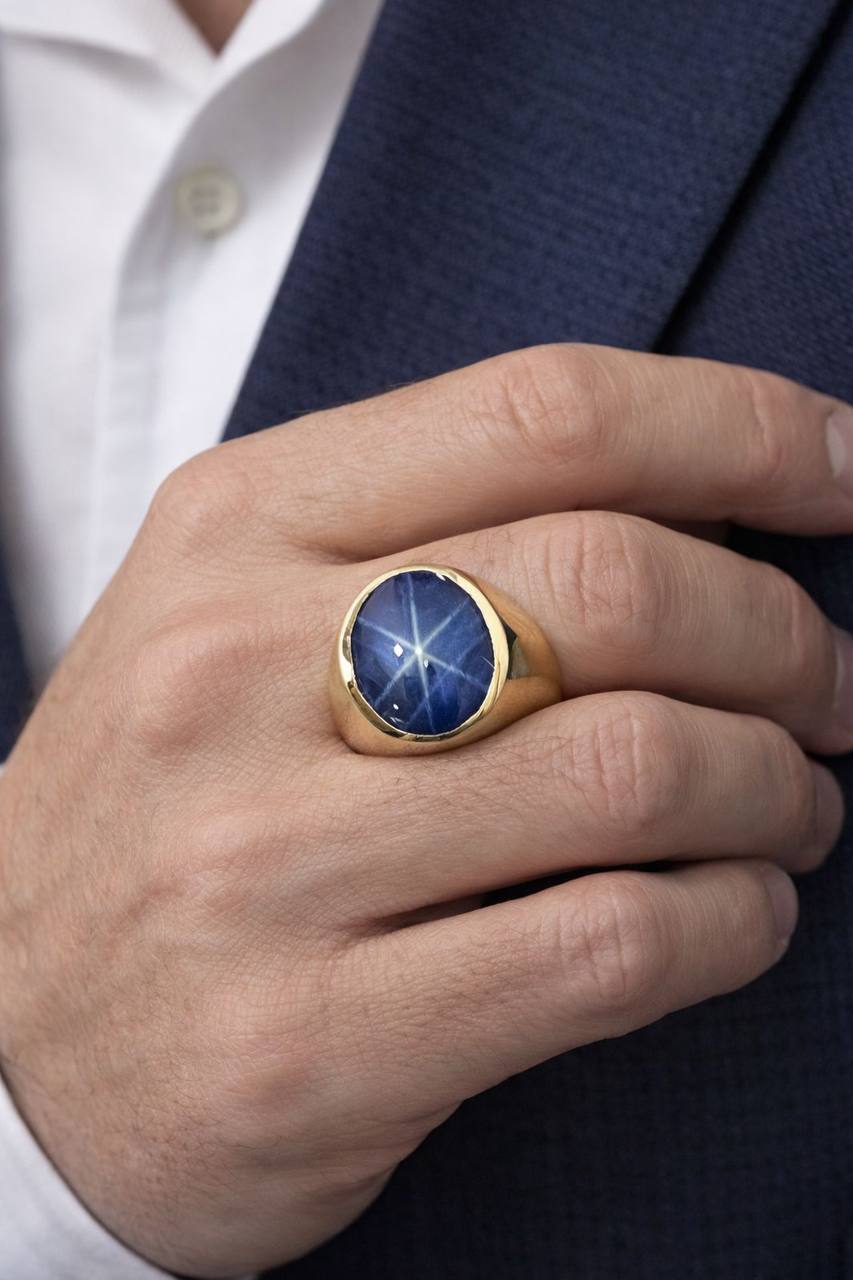 14K Gold Star Sapphire Ring – Blue Cabochon Signet Ring