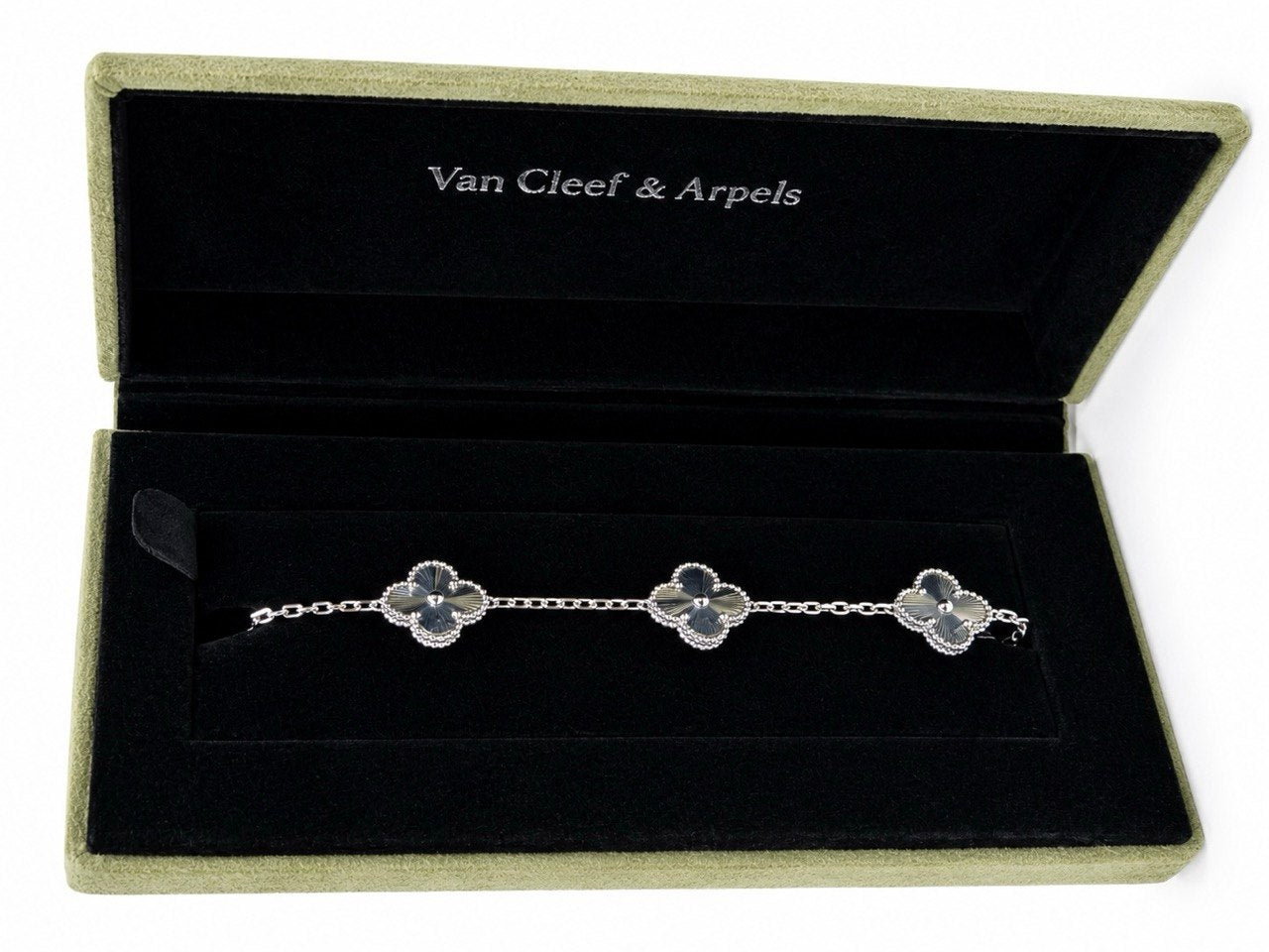 Authentic Van Cleef & Arpels Vintage Alhambra Bracelet 18K White Gold 5 Motif