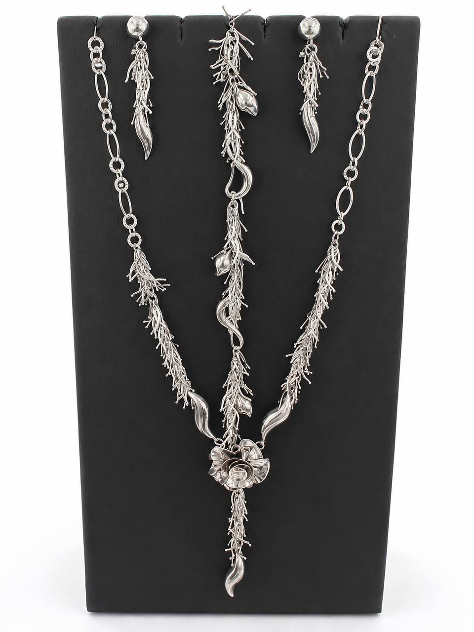 18K White Gold Floral Jewelry Set Necklace Bracelet Earrings 71.1g Estate