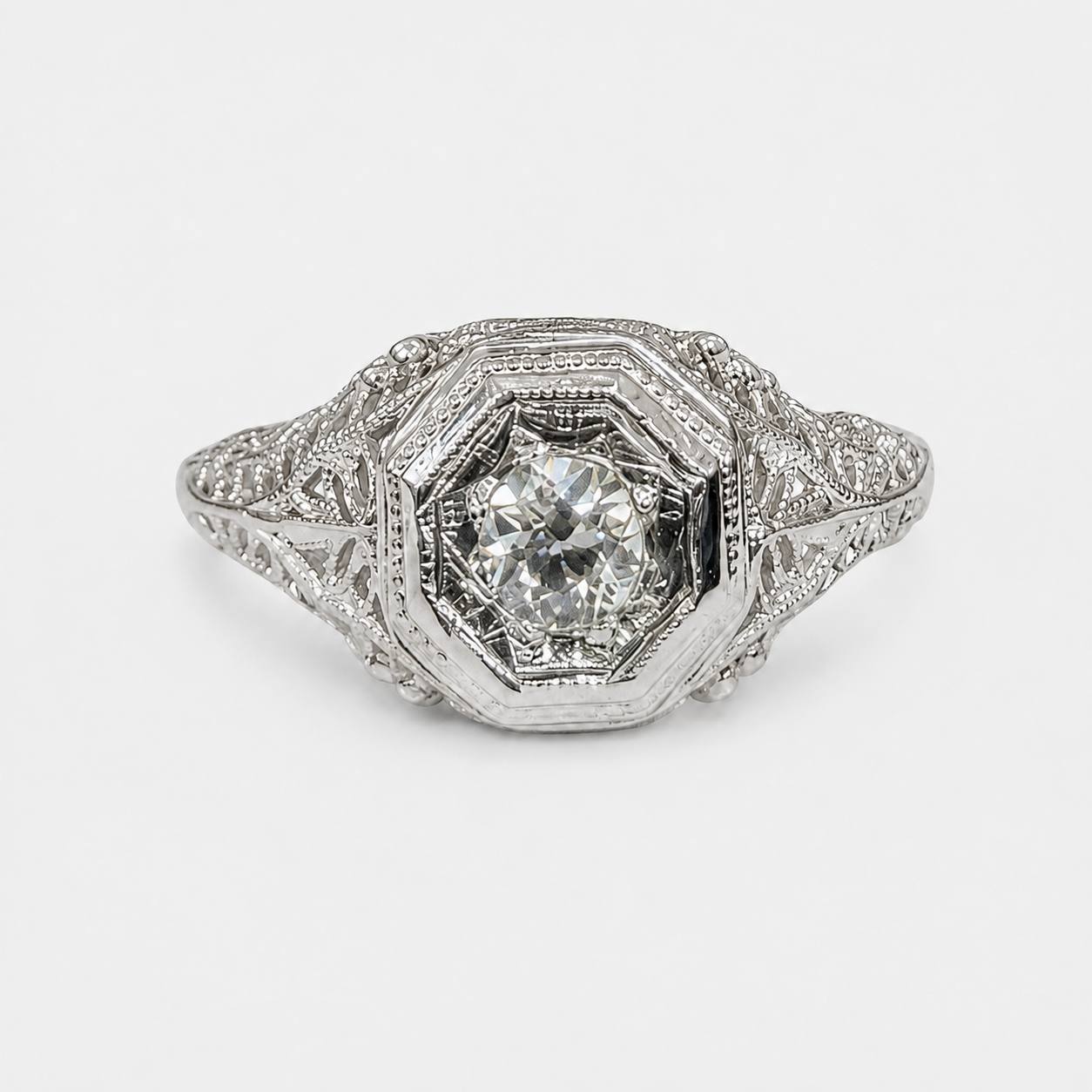 Vintage Art Deco 18K White Gold Old Cut Natural Diamond Filigree Ring Size 5