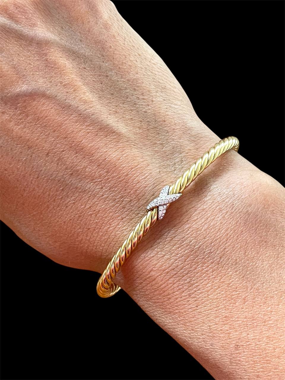 18K Solid Yellow Gold Natural Diamond Twisted Cable X Cuff Bangle Bracelet