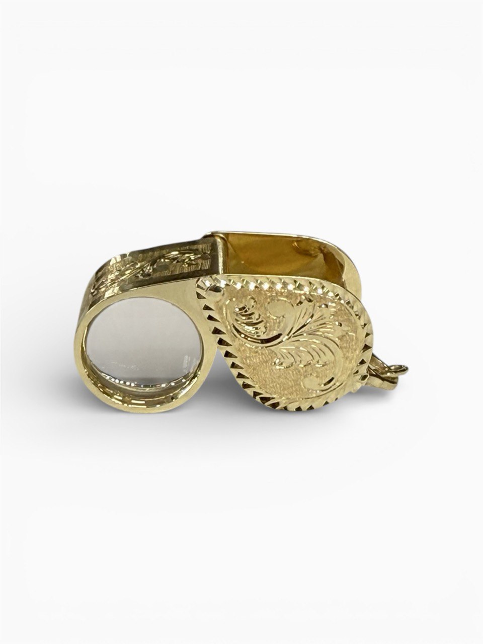 Solid 14K Gold Kassoy 18mm 10X Jewelers Loupe Fancy Engraved Pendant Full Size