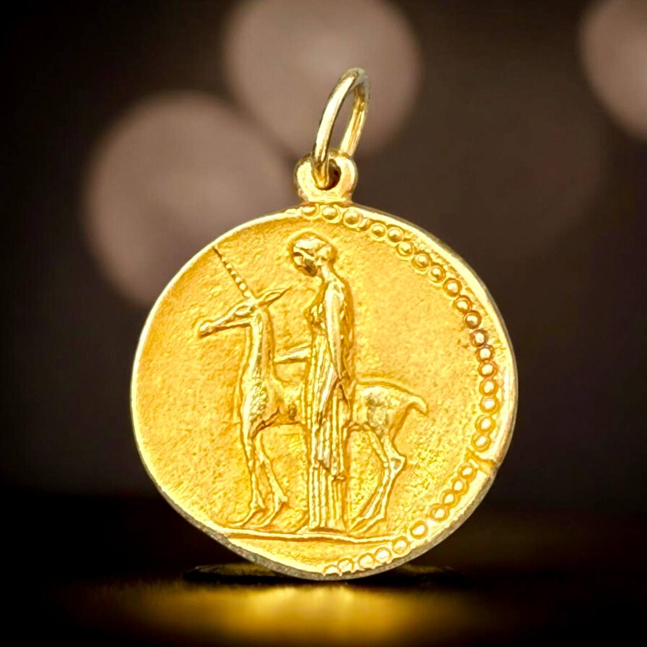 Authentic Vintage Van Cleef & Arpels 18K Gold Virgo Zodiac Pendant