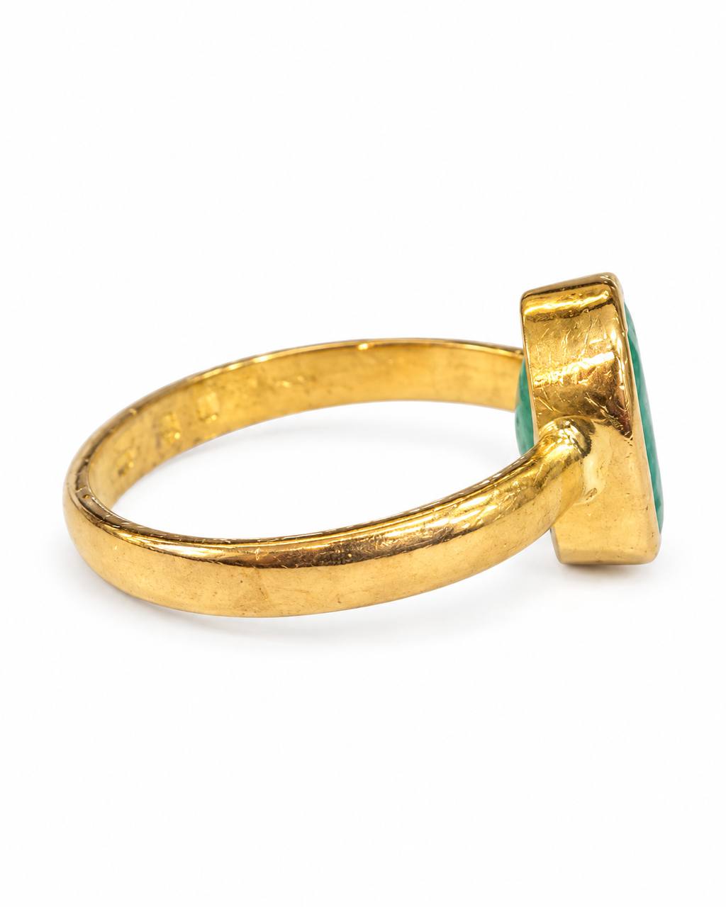 Vintage Handmade 22K Yellow Gold Natural Emerald Ring – Size 8
