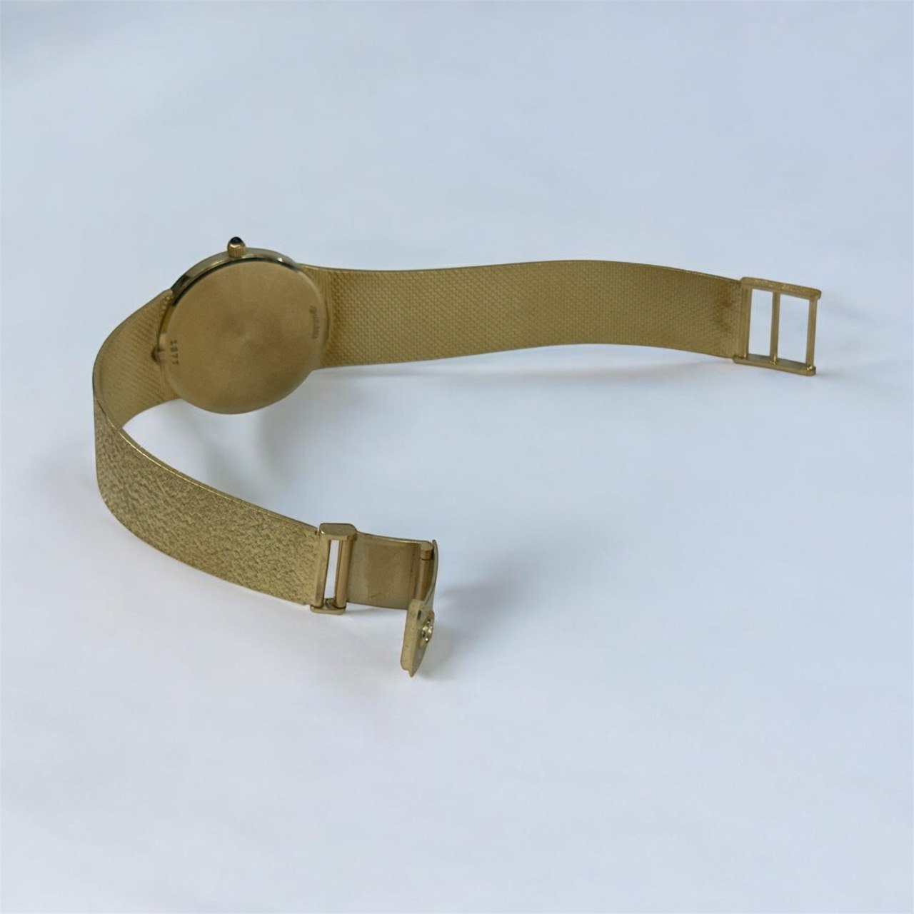 VINTAGE OMEGA Solid 14K Yellow Gold Quartz Watch Integrated Mesh Bracelet