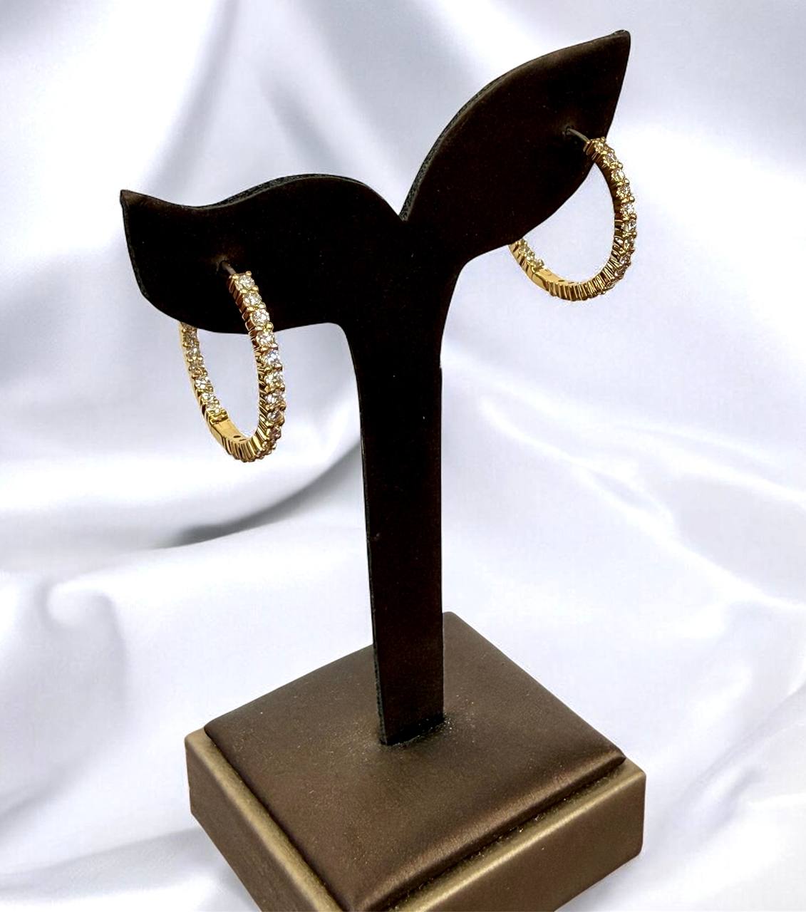 Roberto Coin 18K Yellow Gold 1.53ct Diamond 25mm Inside Out Hoop Earrings